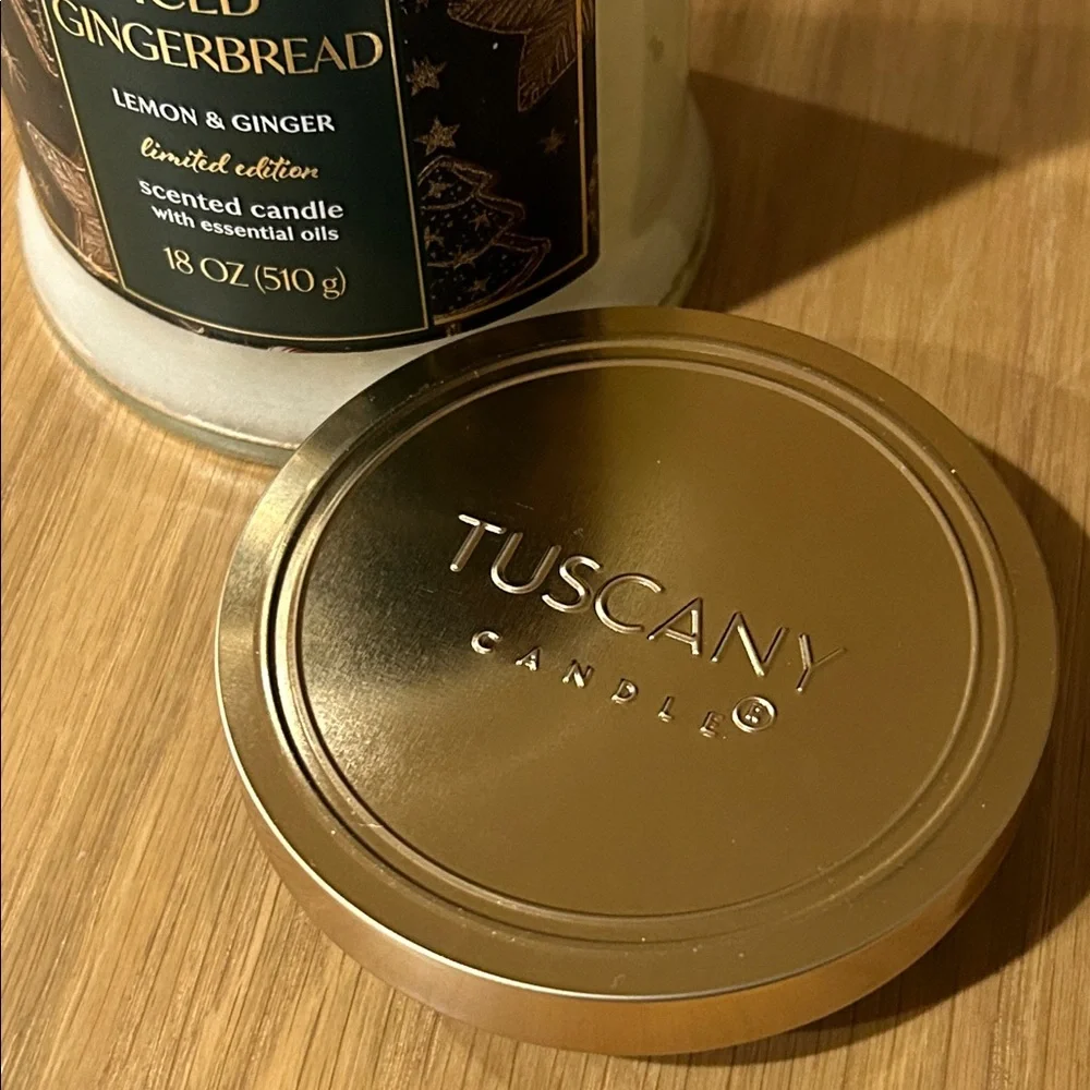 Tuscany Candle Iced Gingerbread Scented Candle Limited Edition - Picture 11 of 16
